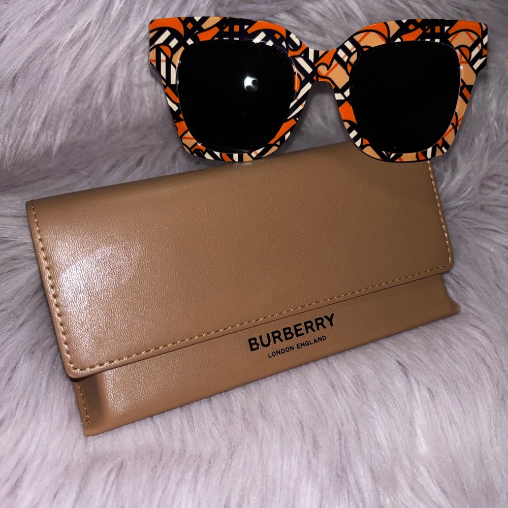 Burberry Orange and Black Patterned Sunglasses B 4382-U